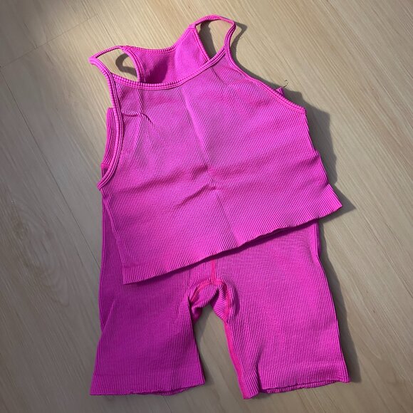 Ribbed Workout Set (Tank + Bike Shorts) - Picture 3 of 7